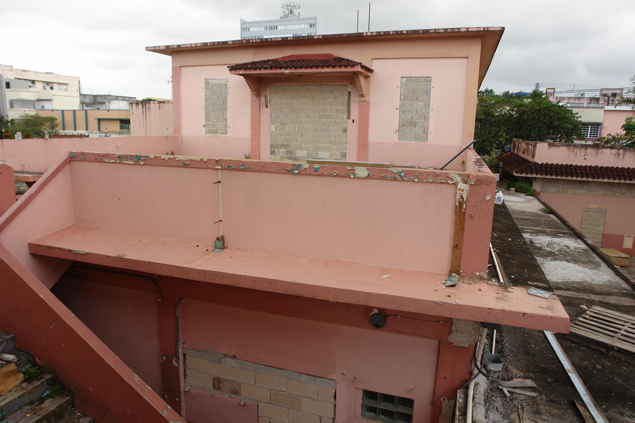 Colegio La Milagrosa - San Juan (Río Piedras) - 2011 00053